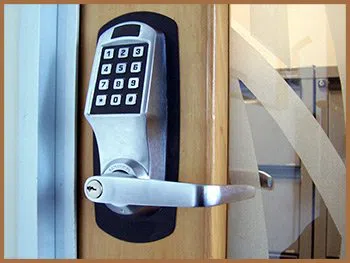 City Locksmith Shop Cleveland, OH 216-654-9512 - 12-business-locksmith